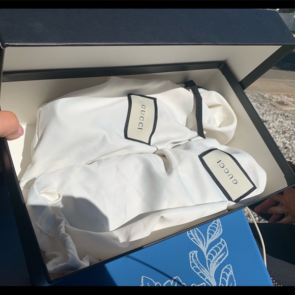 Gucci Slip On Shoes - Picture 2 of 4